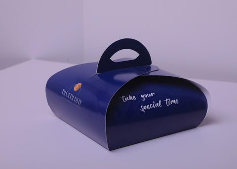 علبة كيك وردة