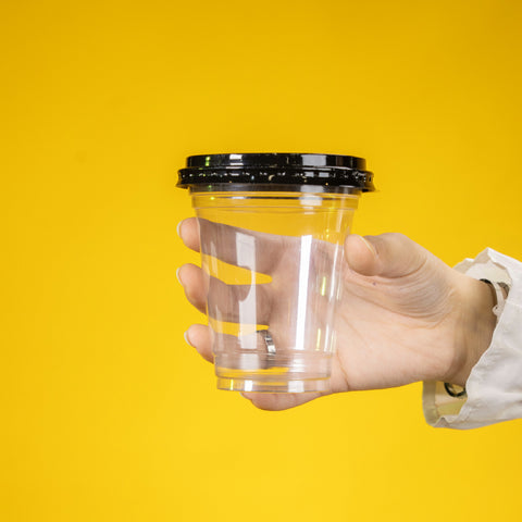 كاسات بلاستيك