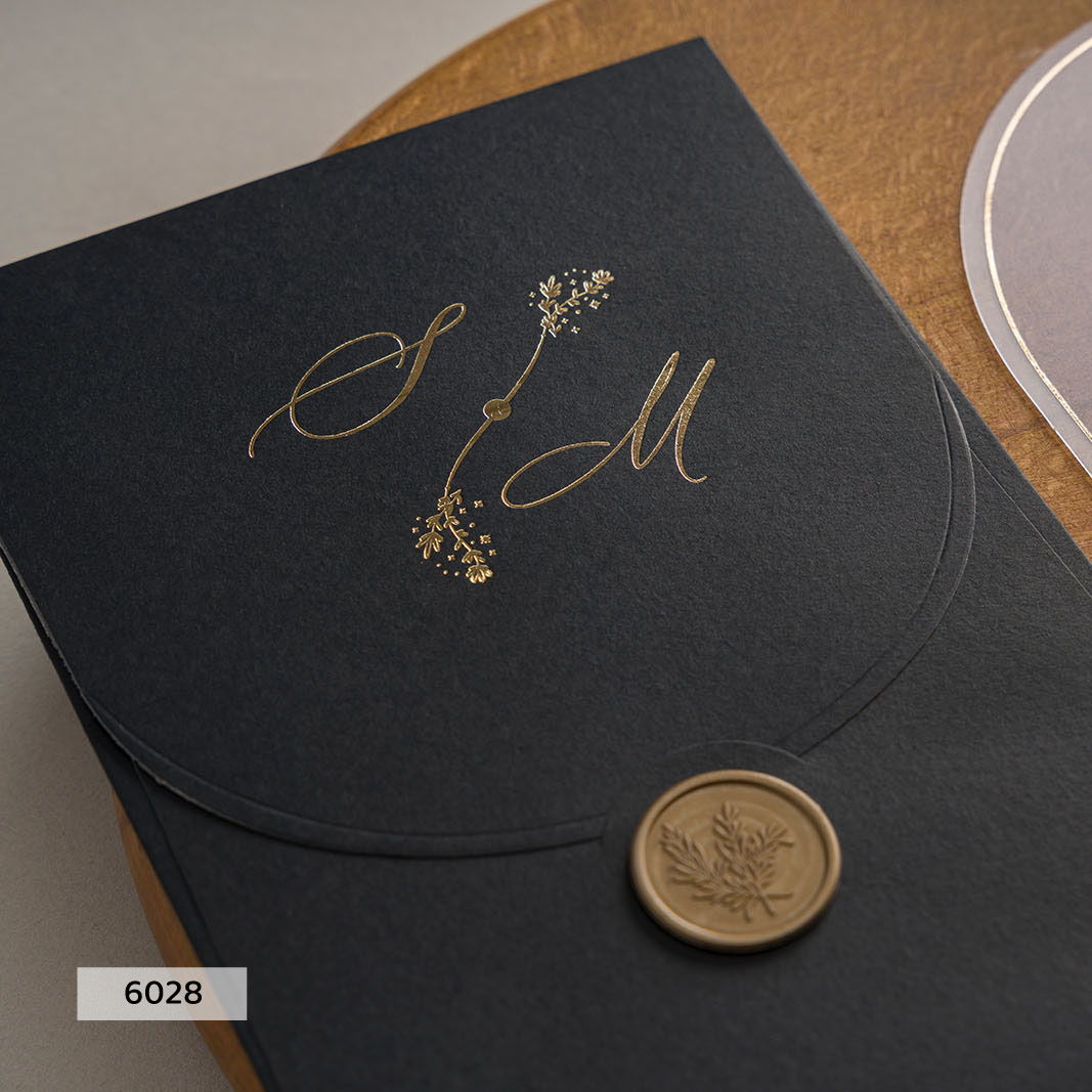 6028 - كرت عرس شفاف مع ختم شمع